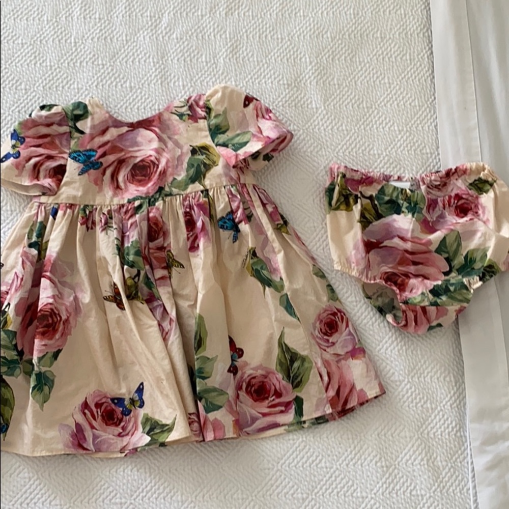 Toddler girl dolce and gabbana dress size 12-18 m